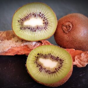 kiwi, fruit, healthy-1402753.jpg